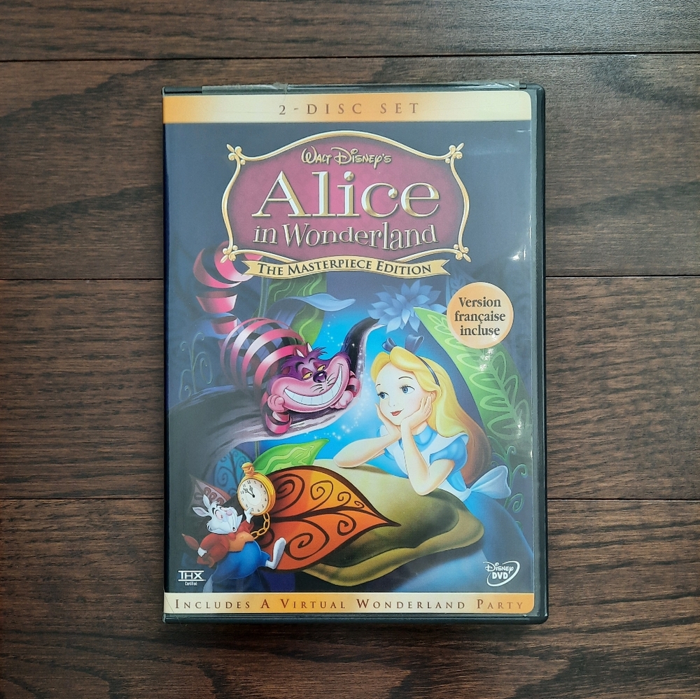 Disney Alice in Wonderland 2-Disc Set - Blue and Pink Cover